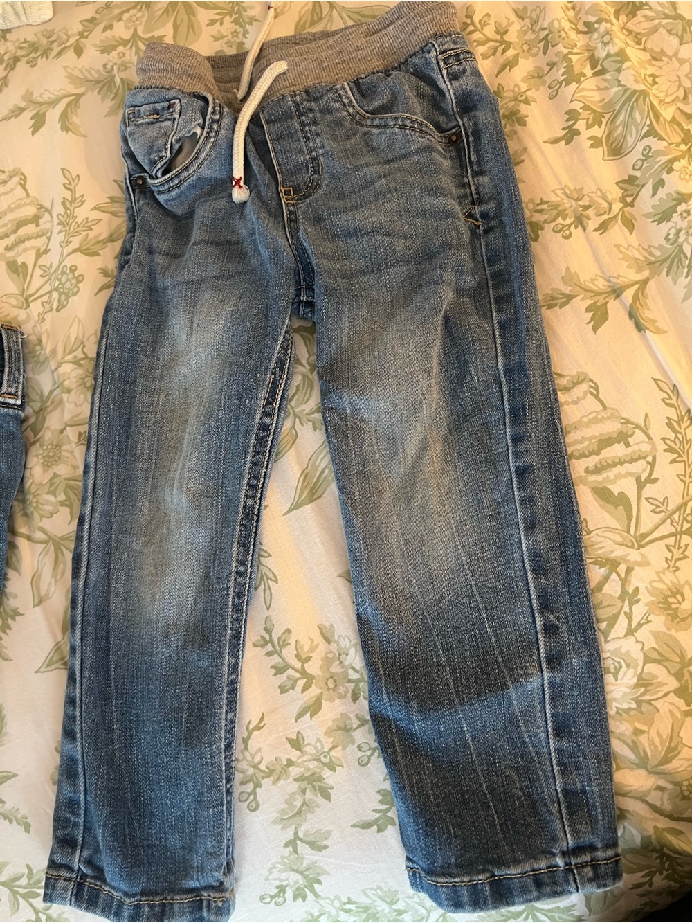 4 Pack Toddler Boy Jeans Size 3T Denim Pants - Picture 2 of 10